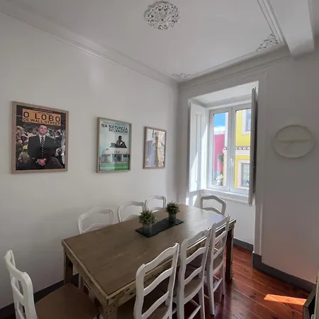 公寓 2 Bedrooom Flat In The Heart Of Graca *