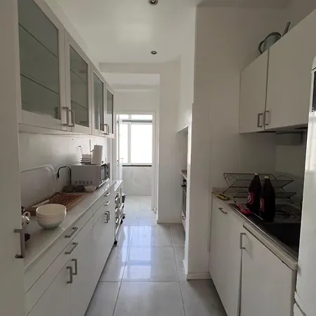 Live Like A Local 2br Flat In The Heart Of Graca